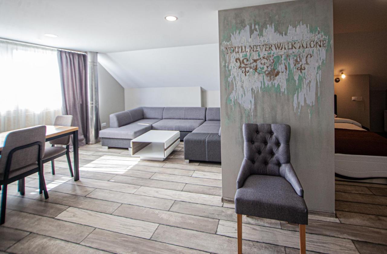 Biplan Hotel Daugavpils Exterior foto